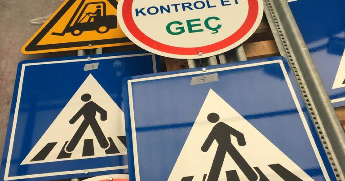 Trafik Levhaları ve Montajı