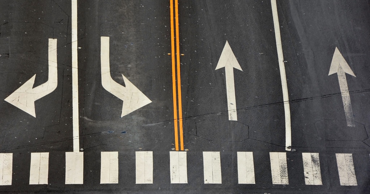 Yol Çizgisi Boyaları Arasındaki Farklar Nelerdir?